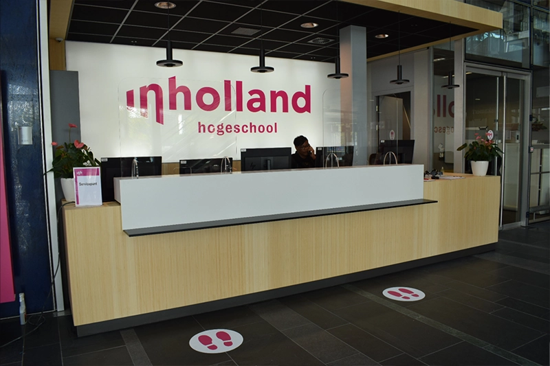 images/project-headers/inholland-rotterdam-set-01/inholland-header.webp#joomlaImage://local-images/project-headers/inholland-rotterdam-set-01/inholland-header.webp?width=800&height=533